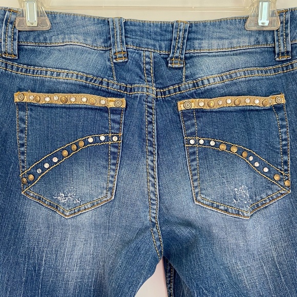 Cache Jeans - Picture 3 of 7